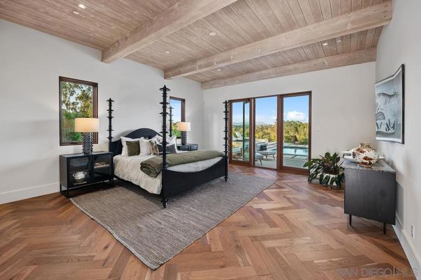 Bedroom, Interior, Recessed Lighting, Wooden Beams, Wooden Ceilings, Wood Texture Flooring