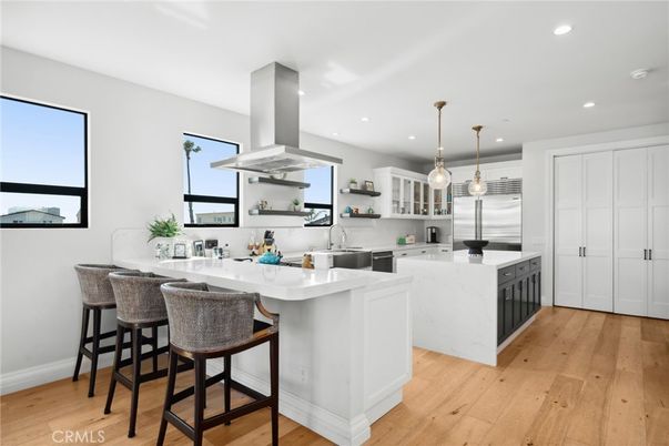 Interior, Kitchen, Pendant Lights, Recessed Lighting, Wood Texture Flooring