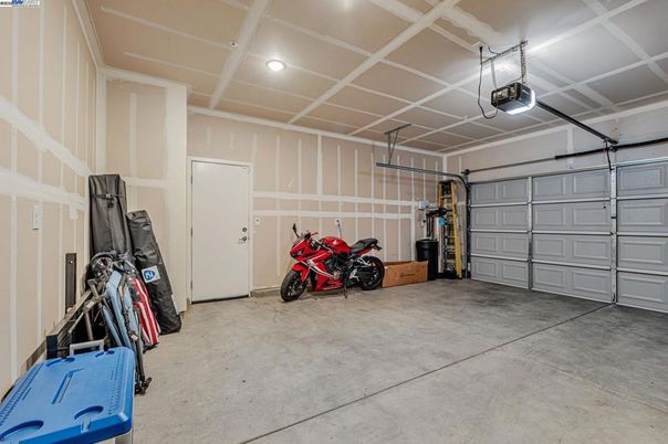 Garage, Interior, Recessed Lighting