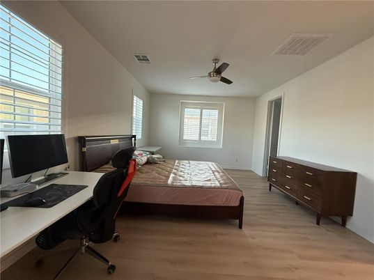 Bedroom, Home Office, Interior, Wood Texture Flooring