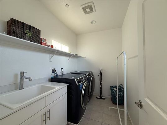 Interior, Recessed Lighting, Washer