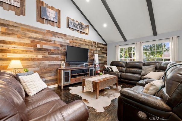 Interior, Living room, Recessed Lighting, Wooden Beams, Wood Texture Flooring, Wooden Walls