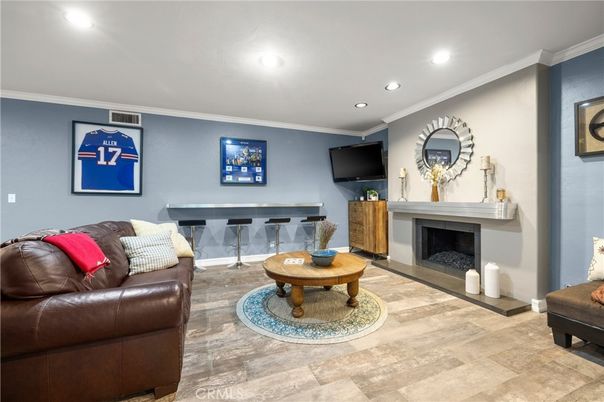 Fireplace, Interior, Recessed Lighting