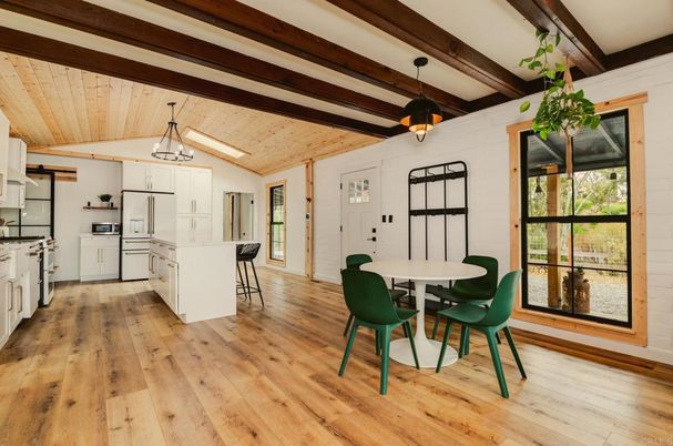 Dining room, Interior, Kitchen, Pendant Lights, Wooden Beams, Wooden Ceilings, Wood Texture Flooring