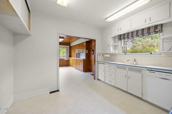 Interior, Kitchen, Wooden Walls