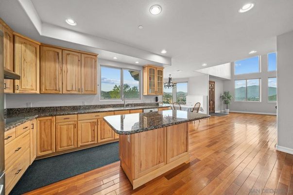 Chandelier, Dining room, Interior, Kitchen, Recessed Lighting, Wood Texture Flooring