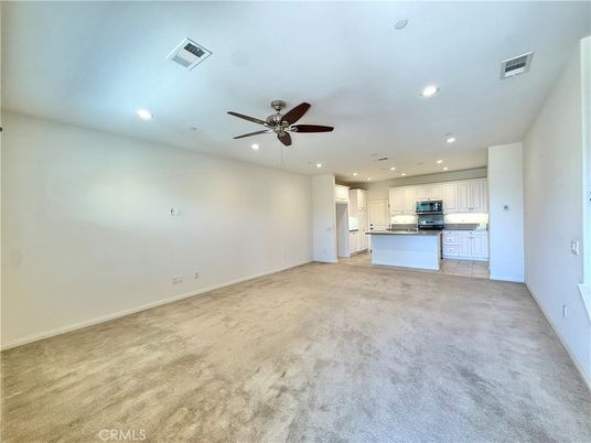 Empty room, Interior, Kitchen, Recessed Lighting