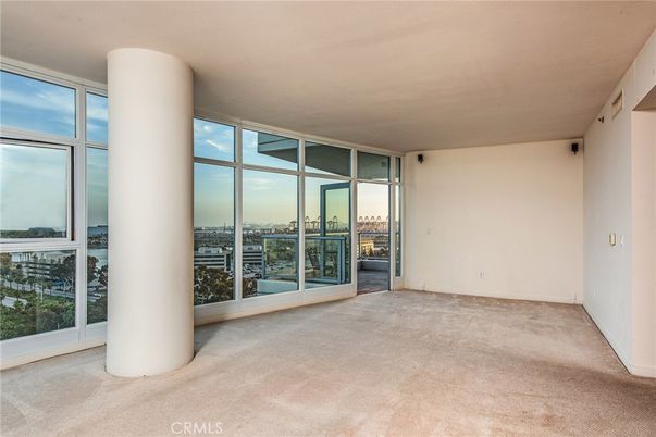 Empty room, Interior, Sun Room