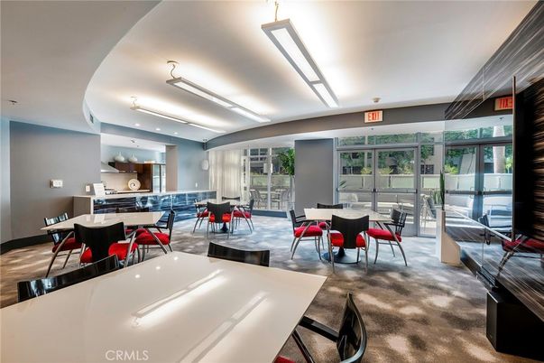 Dining room, Interior, Recessed Lighting