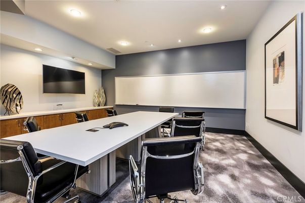 Interior, Projection Screen, Recessed Lighting
