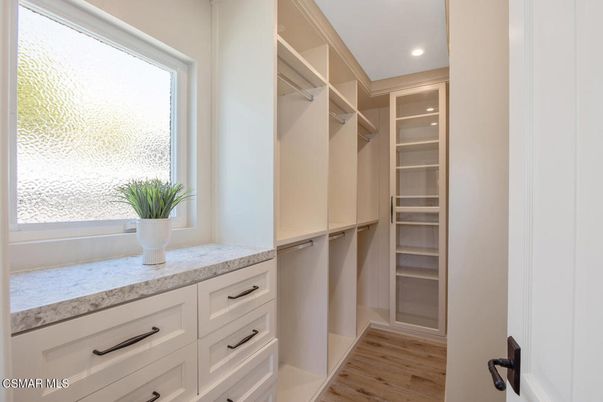 Interior, Recessed Lighting, Walk-in Closets, Wood Texture Flooring