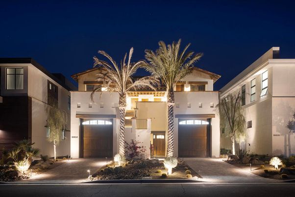 Attached, Exterior, Facade, Modern