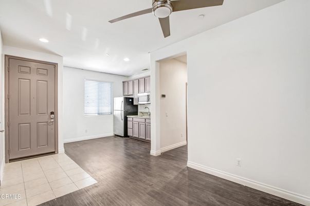 Empty room, Interior, Kitchen, Recessed Lighting, Wood Texture Flooring