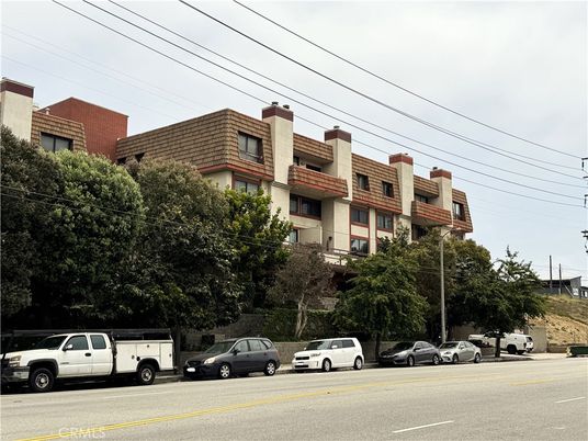 Exterior, Facade, Condo Building