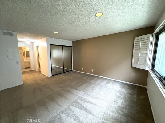 Elevator, Empty room, Interior, Recessed Lighting