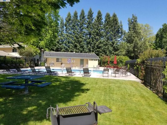 Backyard, Exterior, Pool
