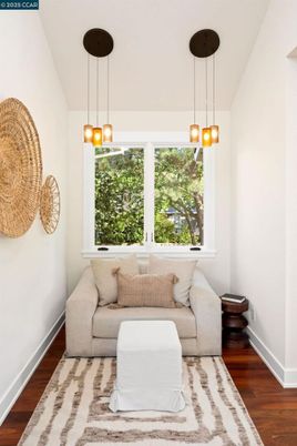 Interior, Living room, Pendant Lights, Wood Texture Flooring
