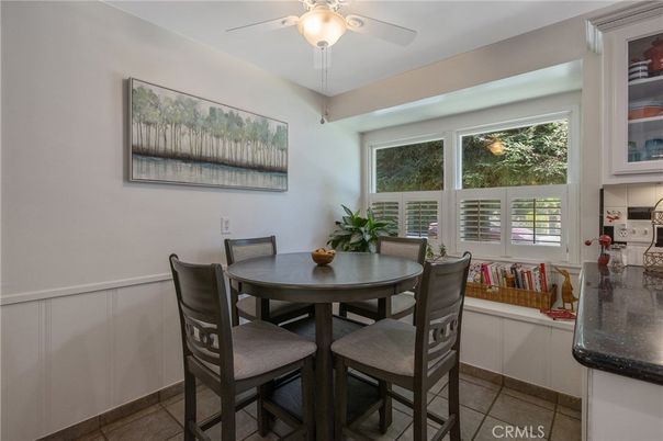 Dining room, Interior