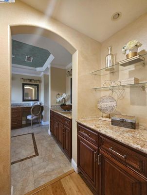 Bathroom, Interior, Recessed Lighting, Wood Texture Flooring