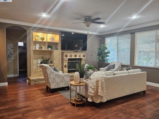 Fireplace, Interior, Living room, Recessed Lighting, Wood Texture Flooring