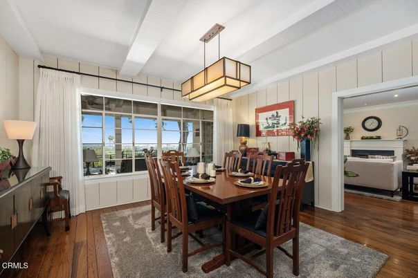 Dining room, Fireplace, Interior, Pendant Lights, Recessed Lighting, Wood Texture Flooring