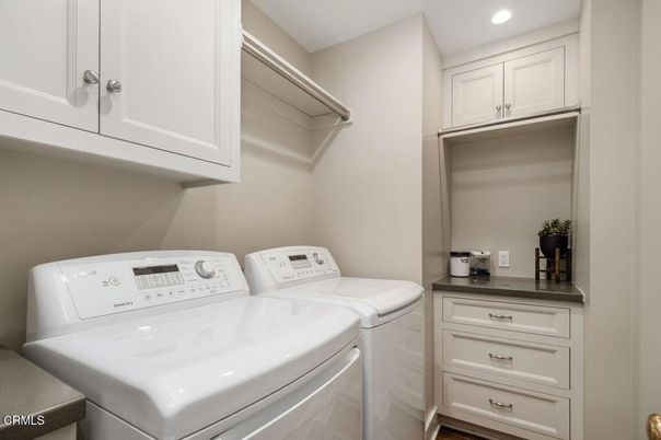 Interior, Recessed Lighting, Washer