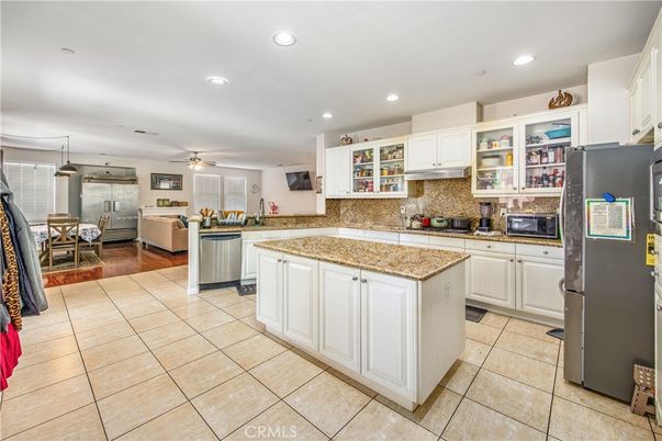 Dining room, Interior, Kitchen, Recessed Lighting, Wood Texture Flooring