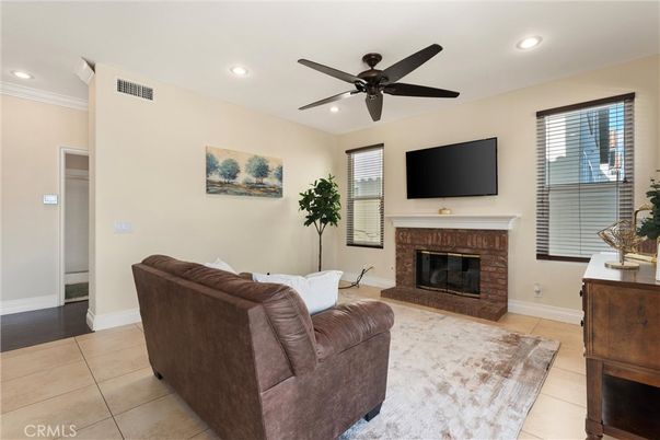 Fireplace, Interior, Living room, Recessed Lighting