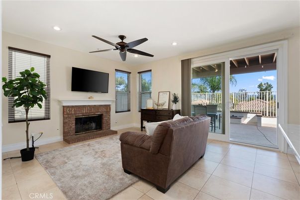 Fireplace, Interior, Recessed Lighting
