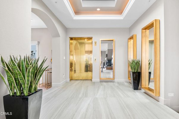 Interior, Recessed Lighting