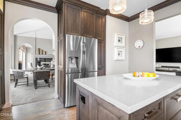 Interior, Kitchen, Pendant Lights, Wood Texture Flooring