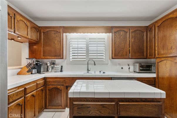 Interior, Kitchen, Tile Countertops