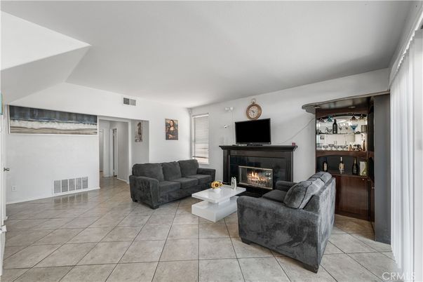 Fireplace, Interior, Living room