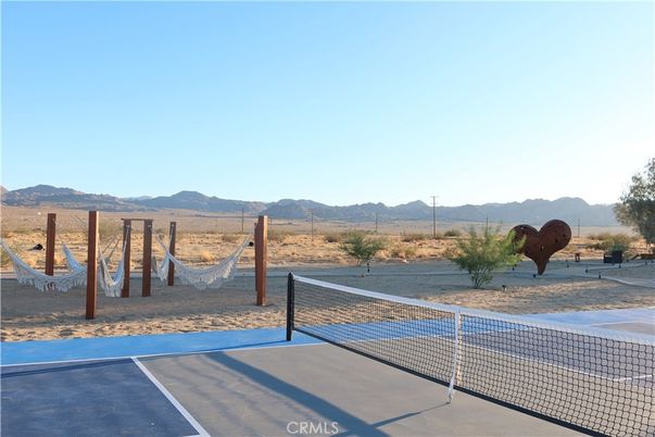 Exterior, Tennis Courts