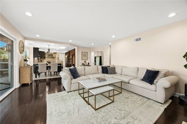 Chandelier, Dining room, Interior, Kitchen, Living room, Recessed Lighting, Wood Texture Flooring