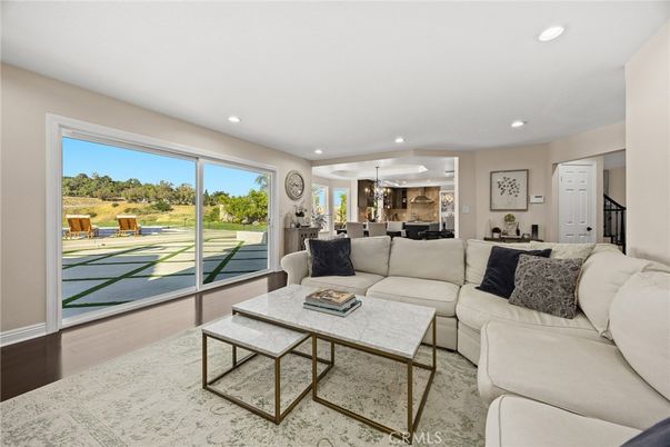 Dining room, Interior, Kitchen, Living room, Pendant Lights, Recessed Lighting, Wood Texture Flooring