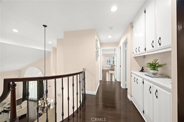 Chandelier, Interior, Recessed Lighting, Wood Texture Flooring