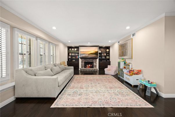 Fireplace, Interior, Living room, Recessed Lighting, Wood Texture Flooring