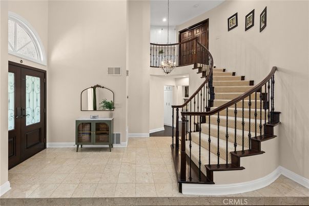 Chandelier, Interior, Recessed Lighting