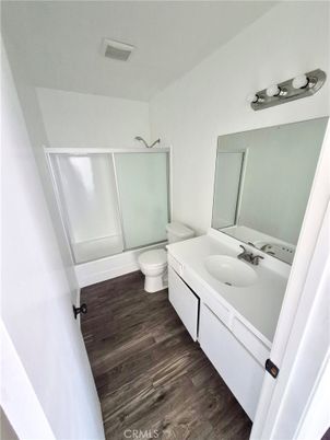 Bathroom, Dual Sink Vanities, Interior, Wood Texture Flooring