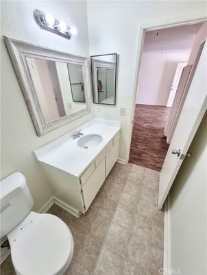 Bathroom, Dual Sink Vanities, Interior, Wood Texture Flooring