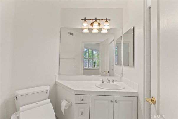 Bathroom, Interior, Tile Countertops