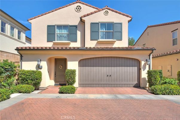 Attached, Exterior, Facade, Spanish Mediterranean