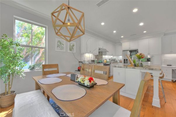 Dining room, Interior, Kitchen, Recessed Lighting, Stainless Steel Appliances, Wood Texture Flooring