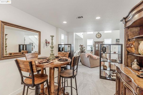 Dining room, Interior, Living room, Recessed Lighting