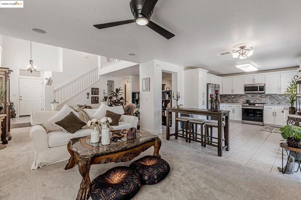 Interior, Kitchen, Living room, Pendant Lights, Stainless Steel Appliances
