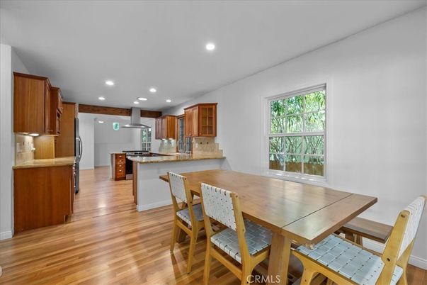 Dining room, Interior, Kitchen, Recessed Lighting, Stainless Steel Appliances, Wood Texture Flooring