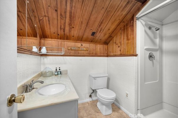 Bathroom, Interior, Wooden Ceilings, Wooden Walls