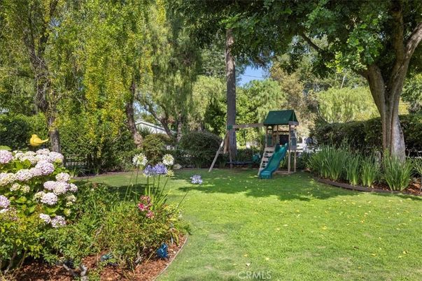 Backyard, Exterior, Playground