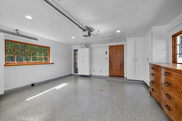 Garage, Interior, Recessed Lighting